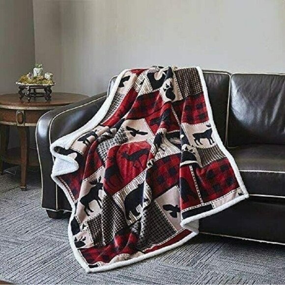 New Flannel Lodge Life Sherpa Gift Plush Throw Blanket Rustic Red Moose Bear NIP - Picture 2 of 4